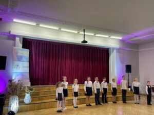 Blīdenes pamatskolas ansamblis